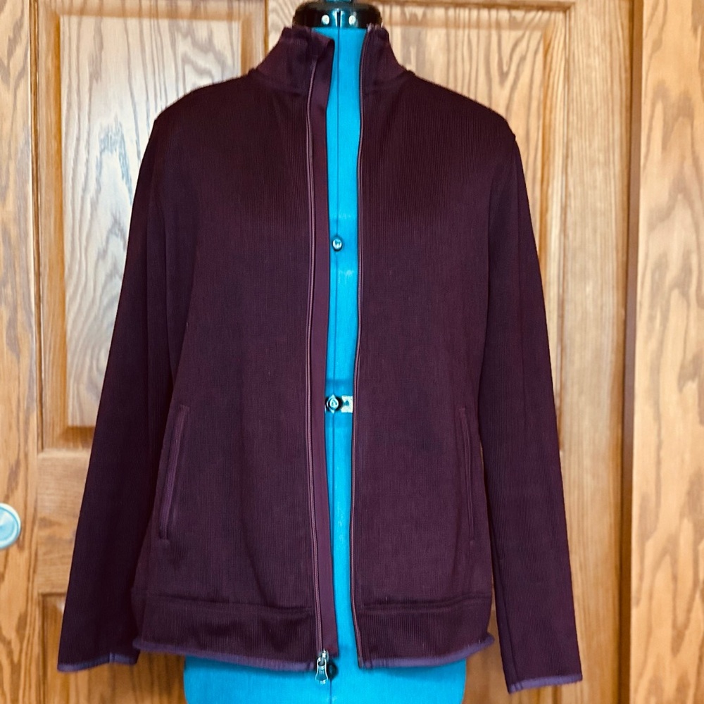 Eddie Bauer Women's Jacket in Deep Purple